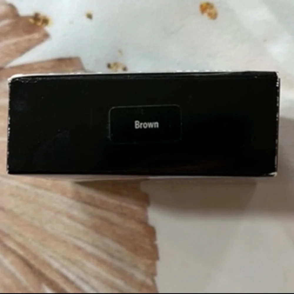 Bobbi Brown Retouching Loose Powder - Brown Brand new in box